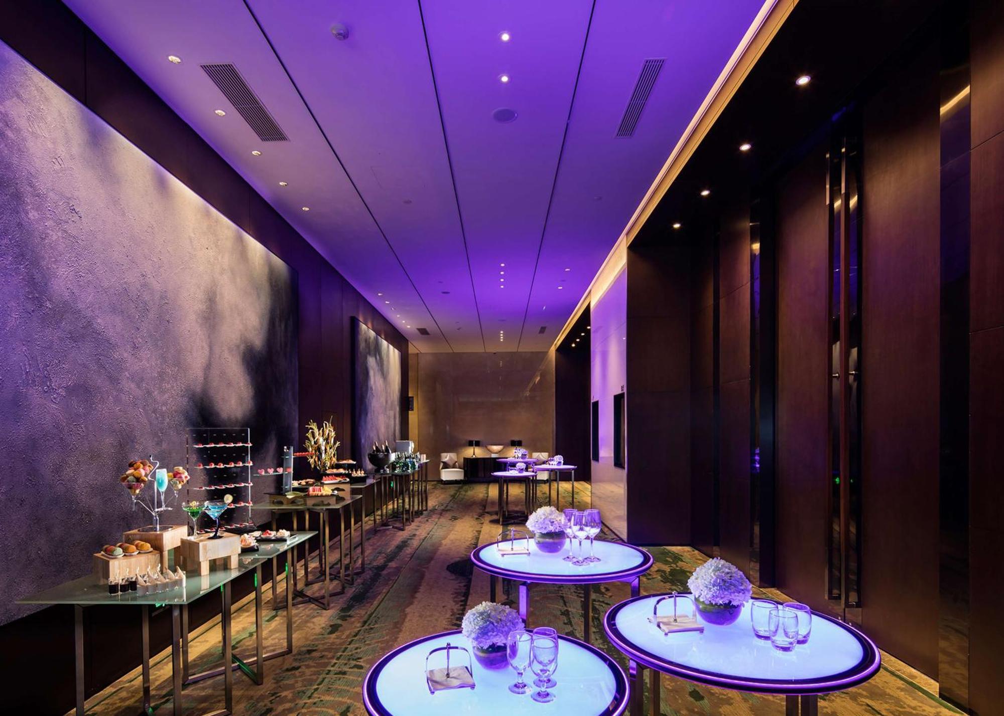 Отель Doubletree By Hilton Chongqing - Nan'An Экстерьер фото