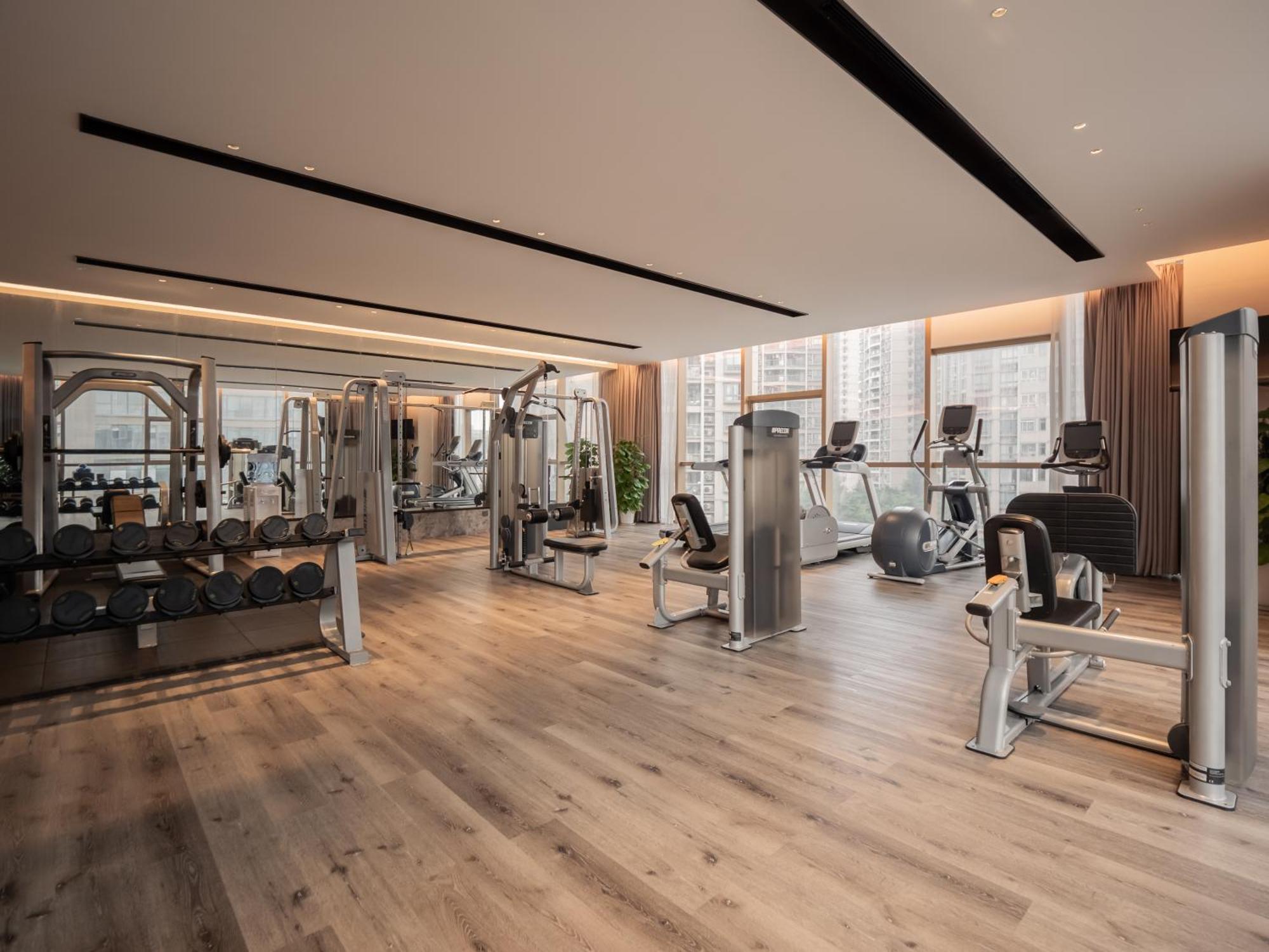 Отель Doubletree By Hilton Chongqing - Nan'An Экстерьер фото